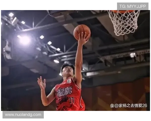 广州篮球队实力强劲荣登全国第三名引发热议